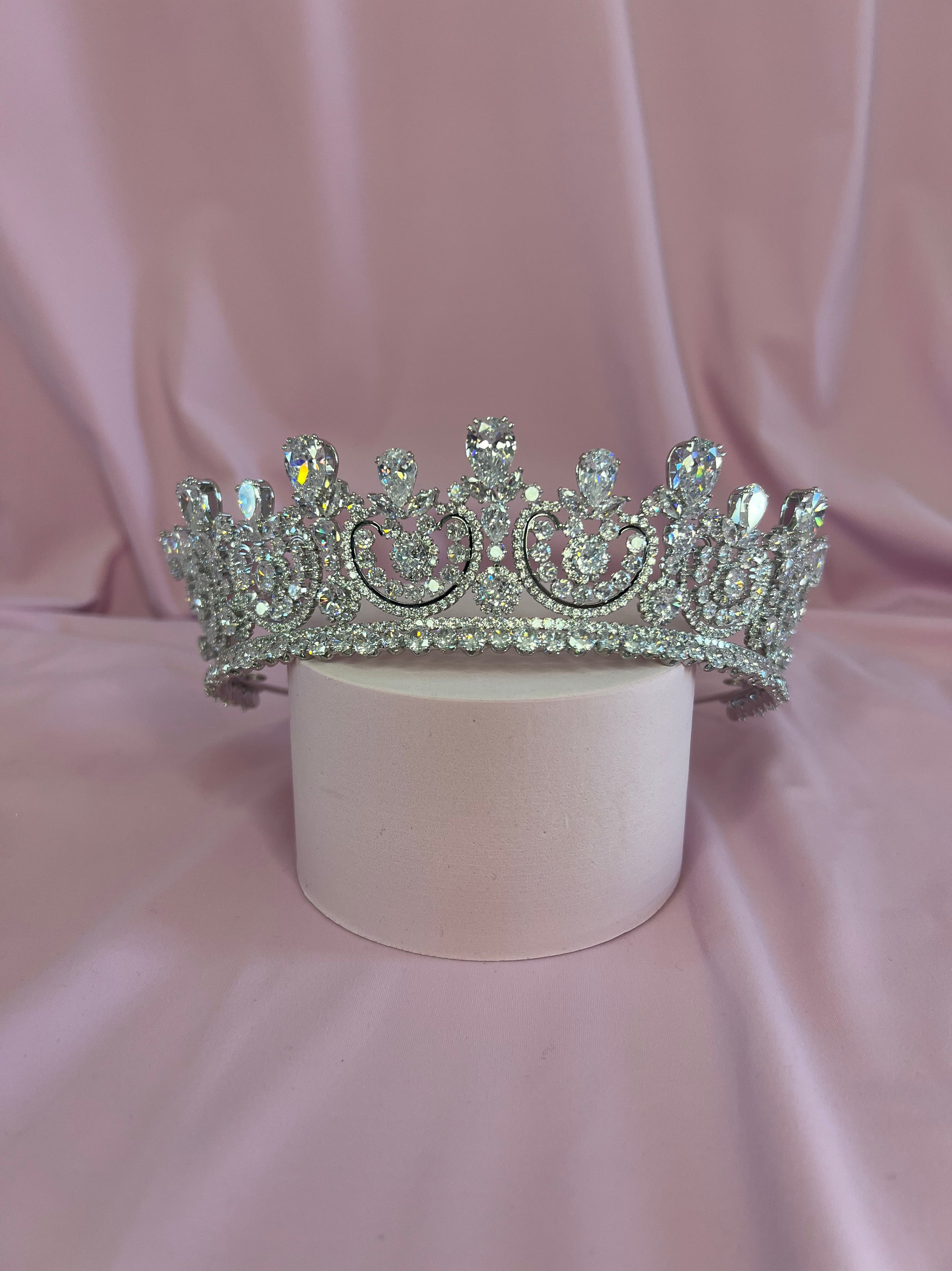 Adelva Tiara