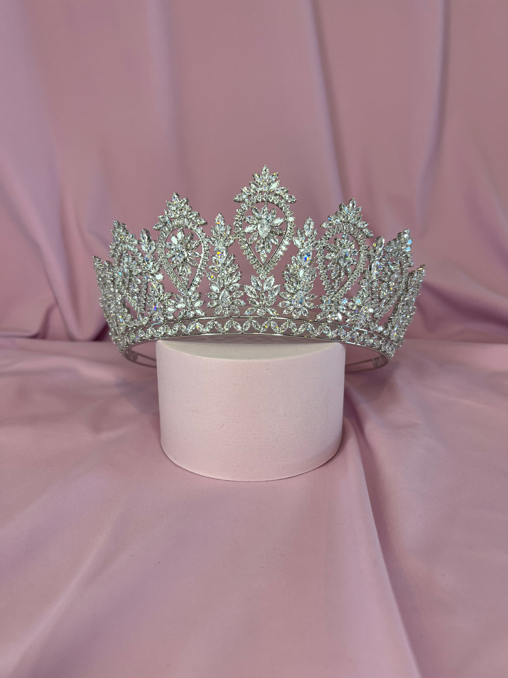 Amelia Tiara