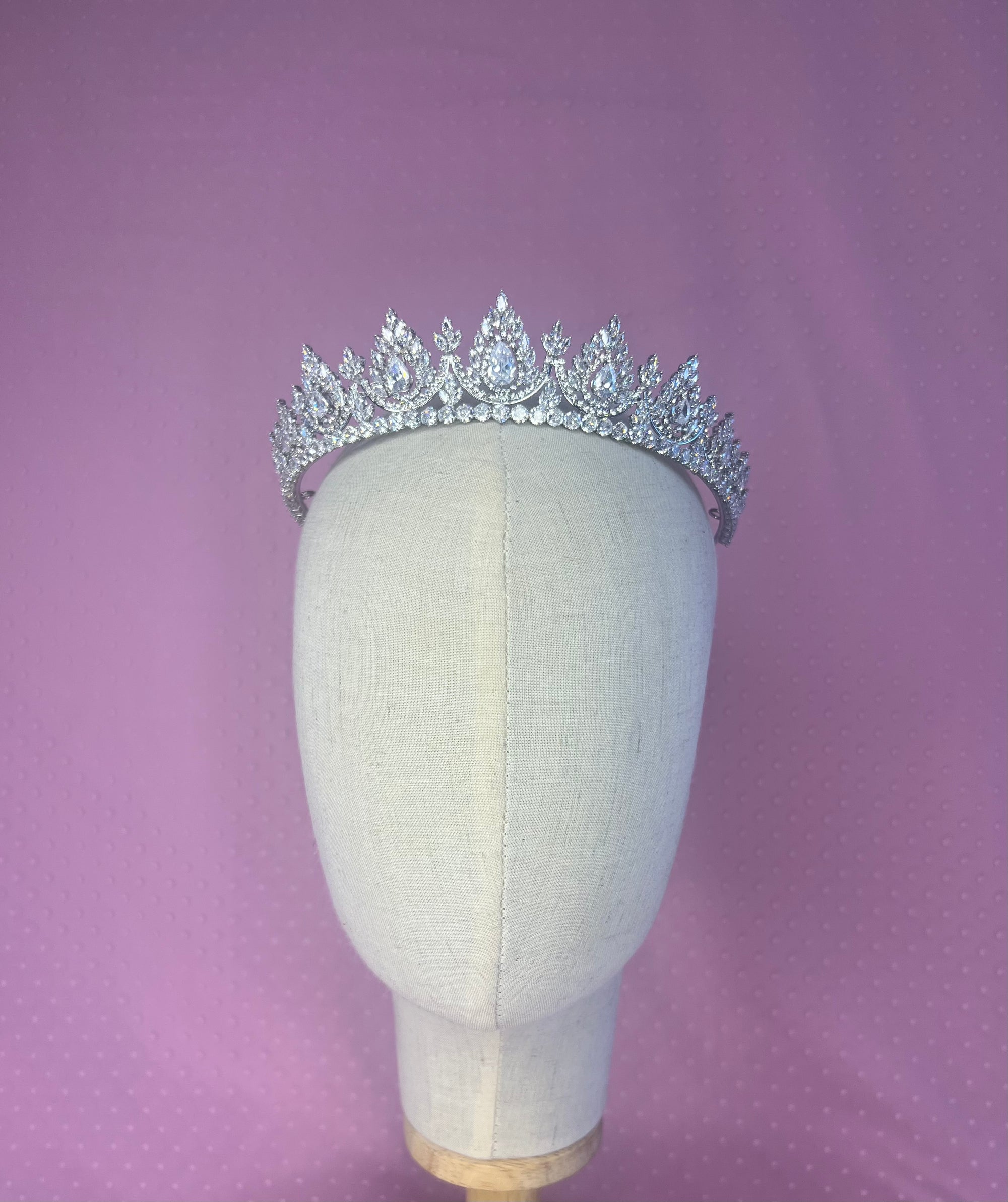 Arlina Tiara