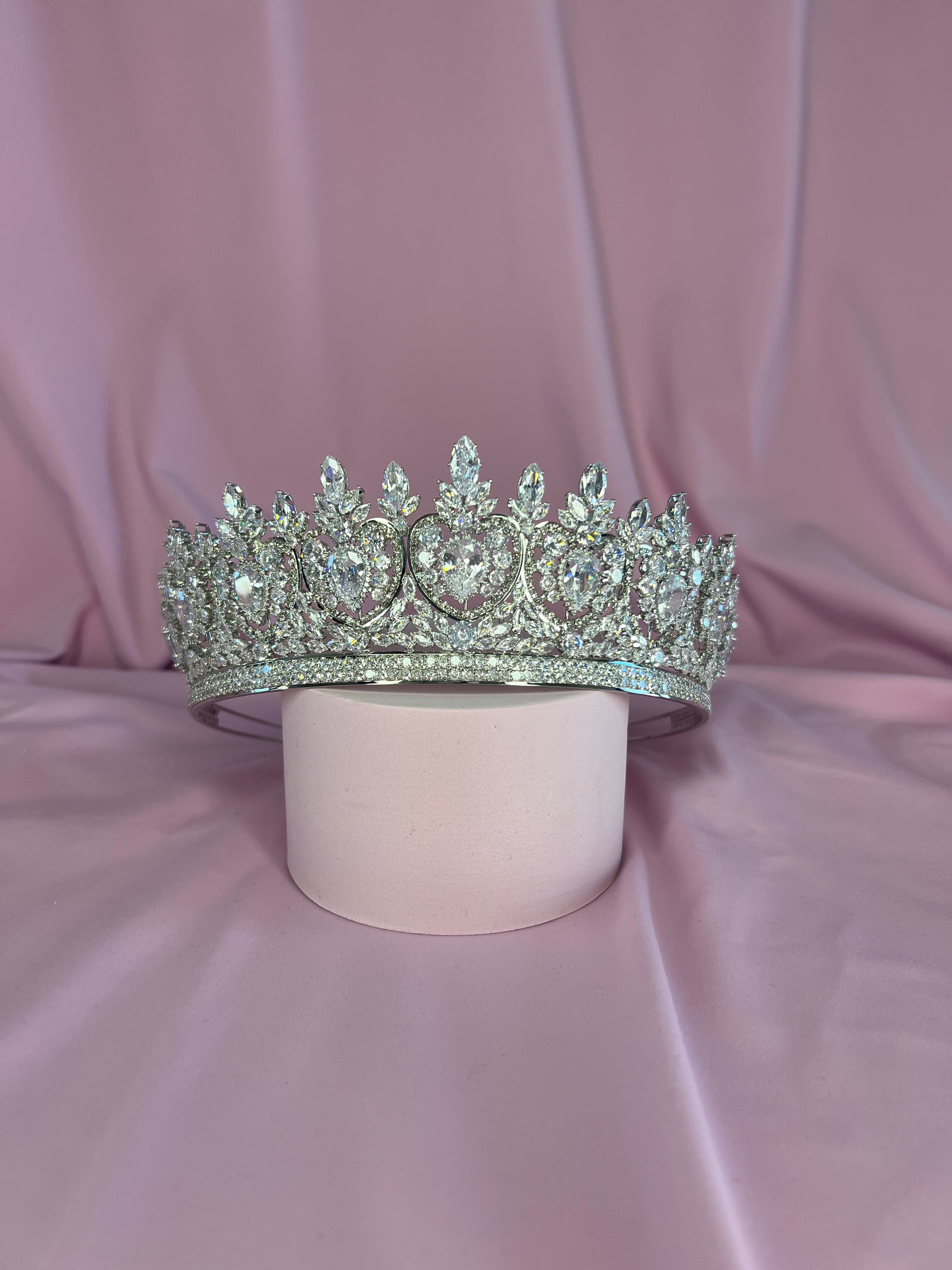Alora Tiara