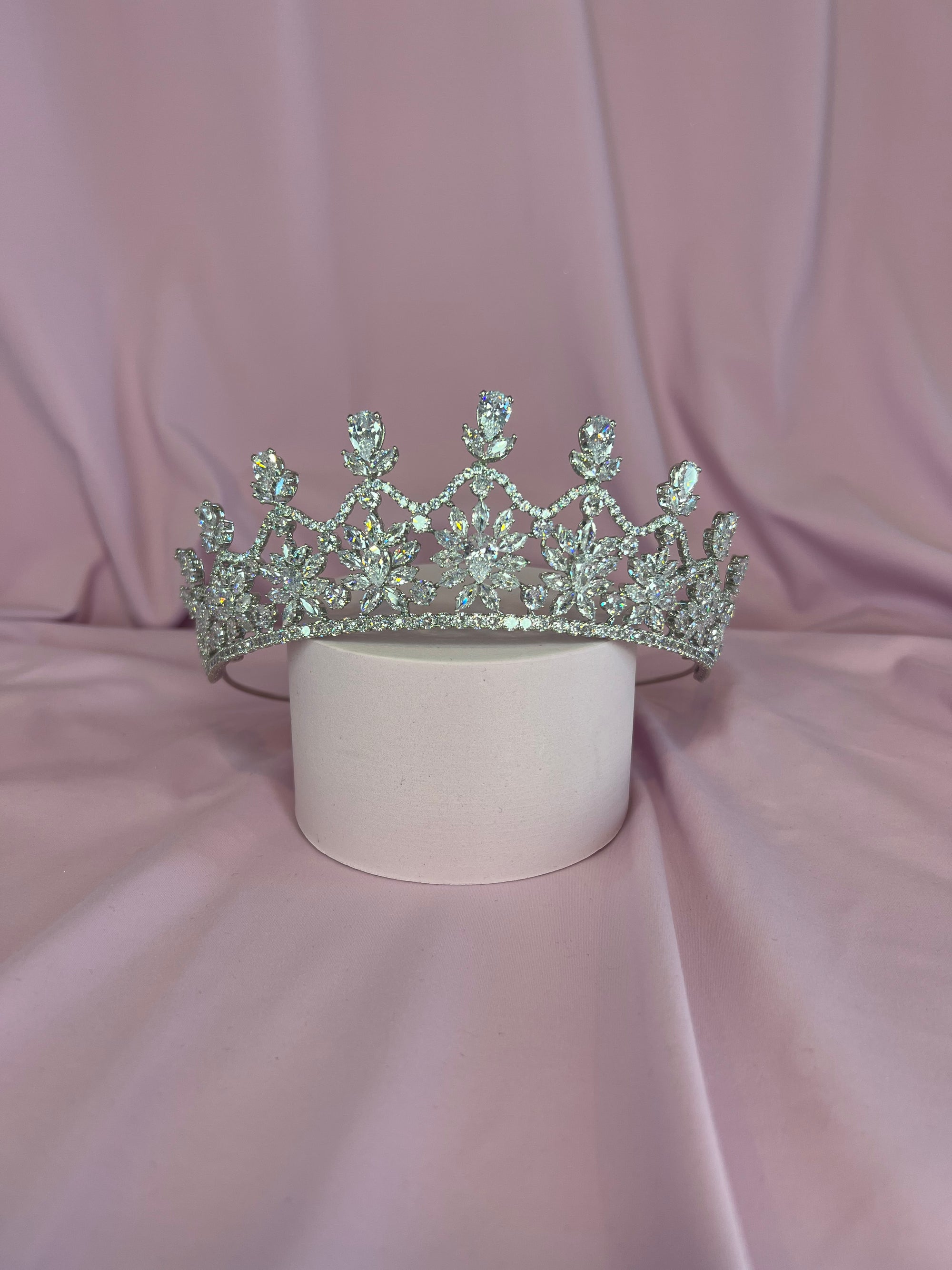 Aralyn Tiara