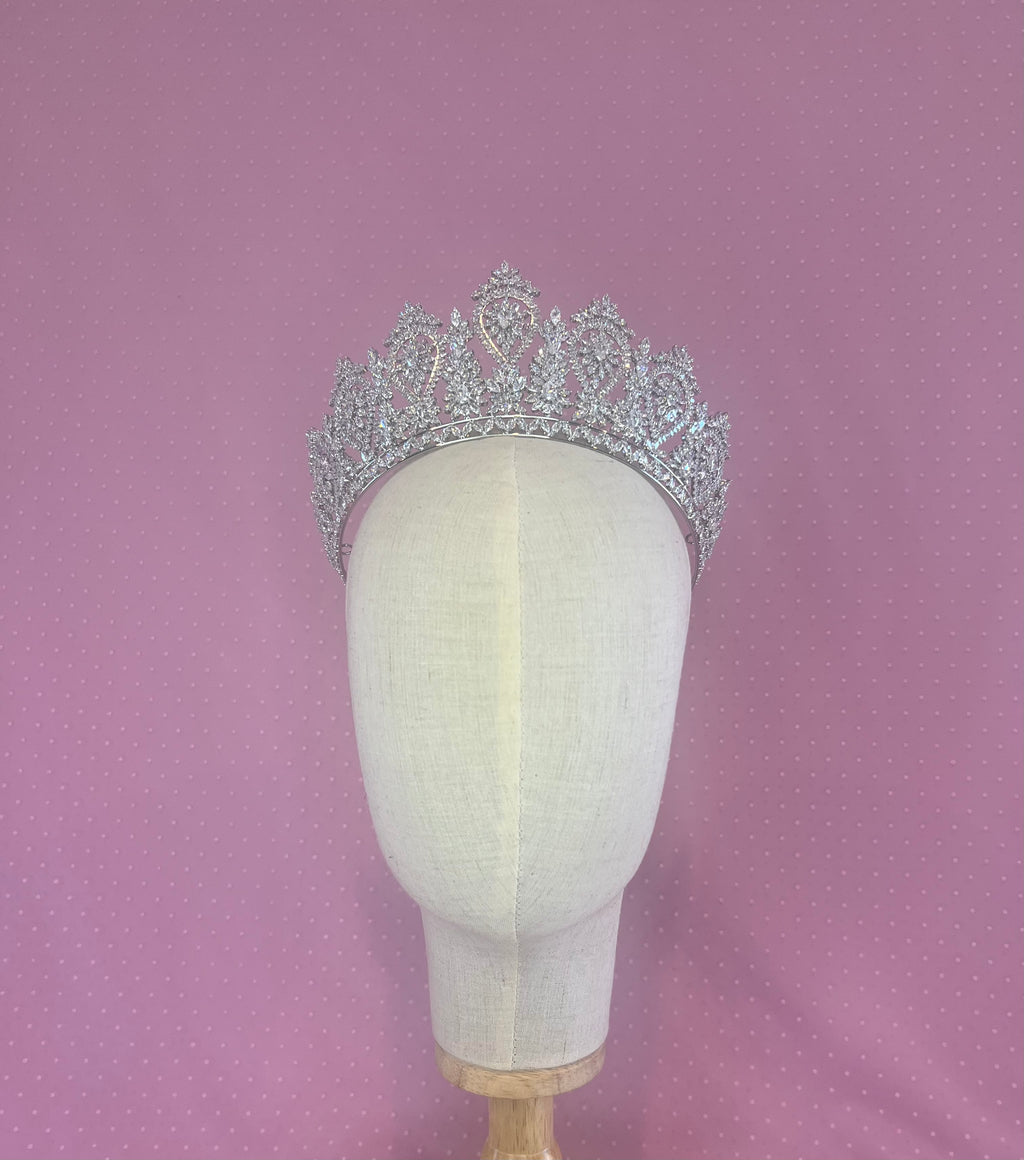 Amelia Tiara
