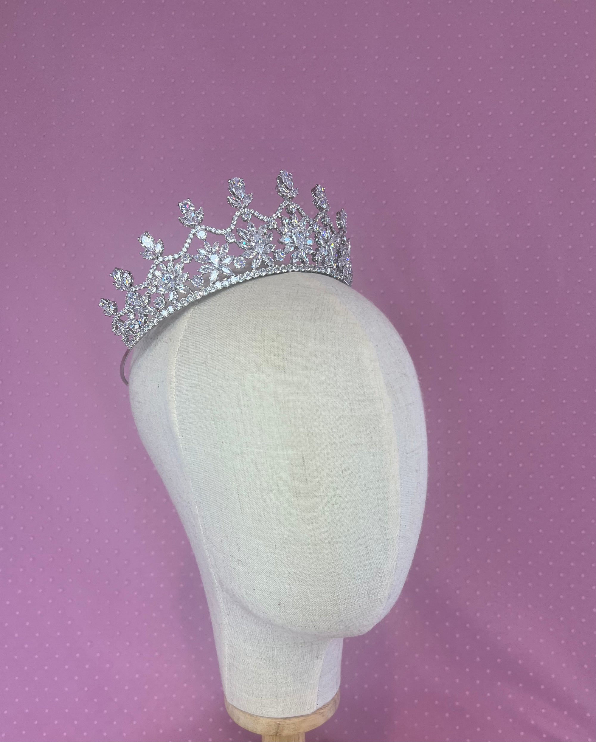 Aralyn Tiara