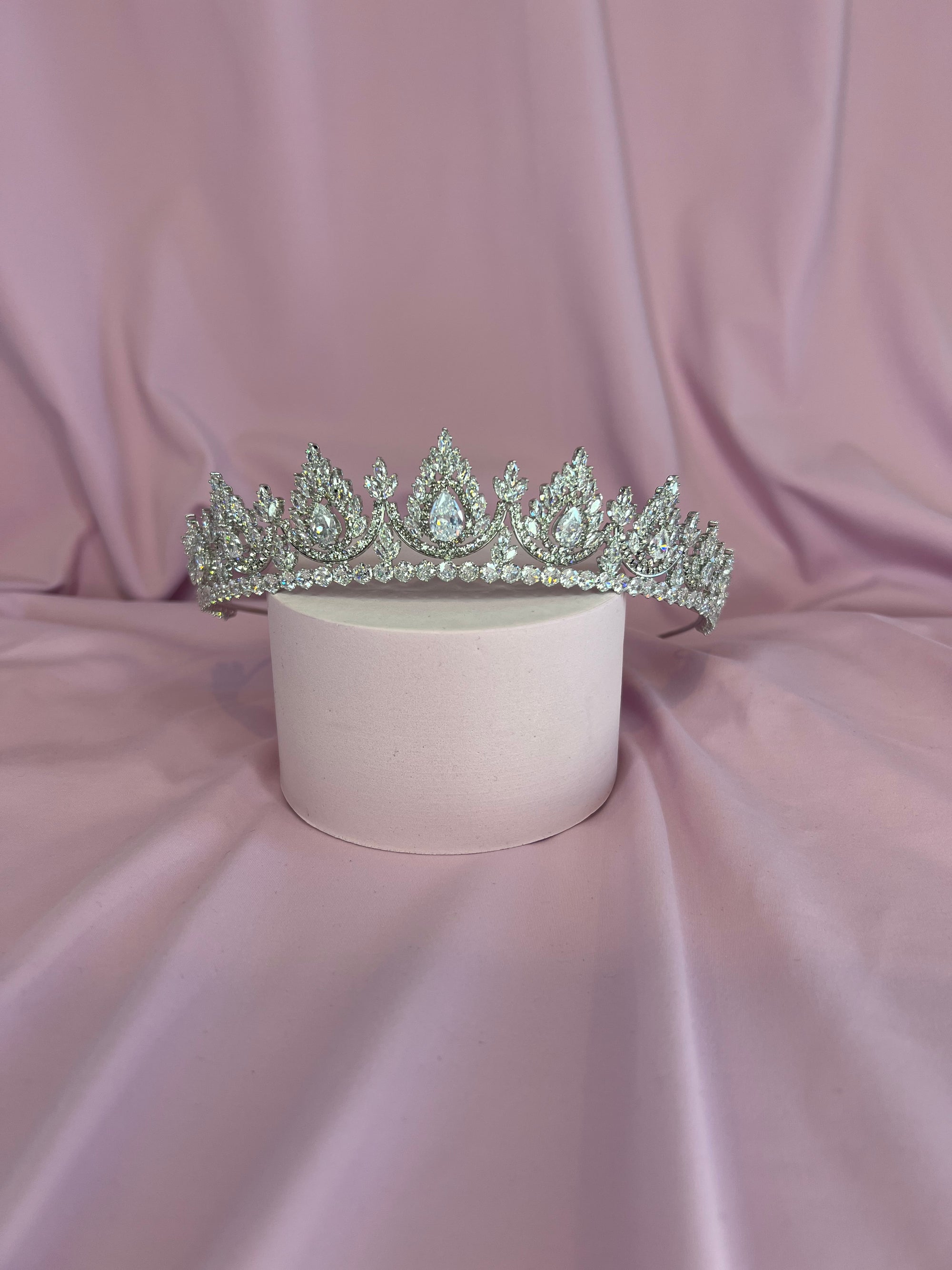 Arlina Tiara