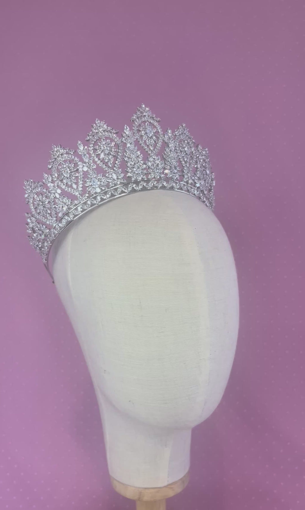 Amelia Tiara